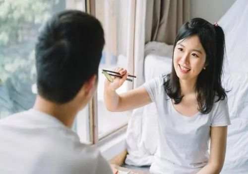 广州调查外遇公司：离婚女方要子女是否有权要房子？